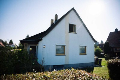 Charmantes Einfamilienhaus mit großem Grundstück und viel Potenzial in Großpösna - Provisionsfrei!