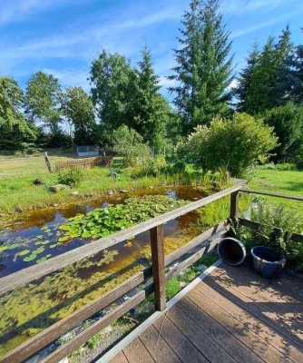 Traumhaftes Grundstück  !EFH 140m² Wohnfläche . Bestens für Tierhaltung und Eigenversorger.