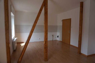 Schöne 2-Zimmer Wohnung (EG) in Erftstadt-Köttingen mit Parkfläche für ein Auto hinter dem Haus