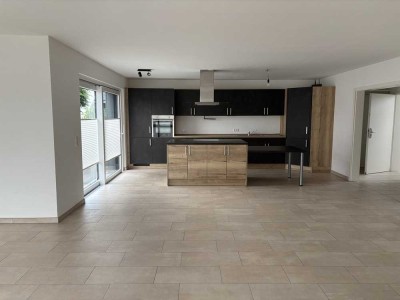Neuwertige Mietwohnung in Glücksburg – 2 Zi., 85 m², Balkon, moderne Küche & Stellplatz