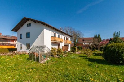 Bodolz - Nur unweit vom Bodensee entfernt! Renovierungsbedürftige DHH in ruhiger & beliebter Lage…