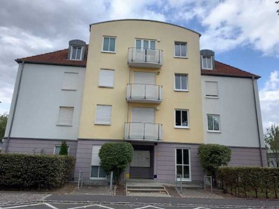 Coswig: Charmante 2-Zimmer-Wohnung mit kleinem Garten!