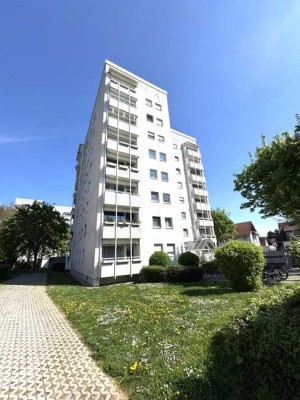 Renovierungsbedürftige 4 ZW mit Lift