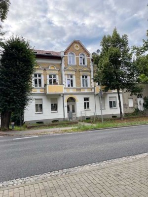 Geschmackvolle 2-Raum-Wohnung mit gehobener Innenausstattung und Balkon in Hoppegarten