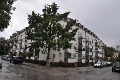sonnige 2,5-Zimmer-Wohnung in Flauchernähe