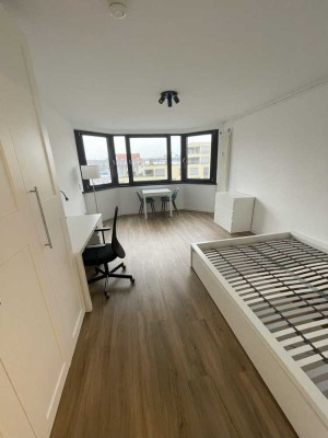 Saniertes und möbliertes Apartment mitten in der Stadt