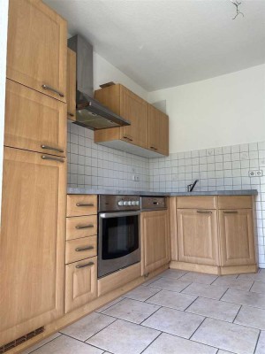 Attraktive 3-Raum-Wohnung mit EBK & Balkon in ruhiger Wohnlage von Gera