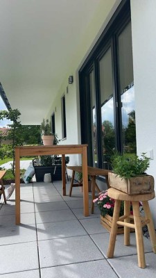 Top-moderne Wohnung mit Bergblick-Dachterrasse und Galerie in Rohrdorf