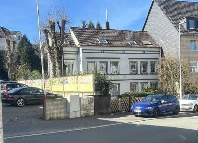 Helle Erdgeschosswohnung im Zweifamilienhaus mit Terrasse und Garten Nähe Zentrum/Christuskirche..