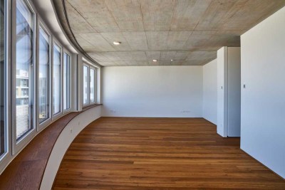 Exklusive teilmöblierte 2,5-Zimmer-Wohnung 95,51 m² mit Einbauküche und Loggia