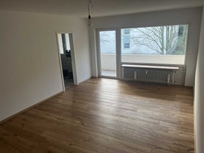 Exklusive 1-Zimmer-Wohnung, geh. Innenausstattung mit Balkon und EBK in Bad Neuenahr-Ahrweiler