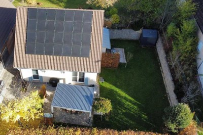 Gepflegtes Wohnhaus in ruhiger Siedlungslage