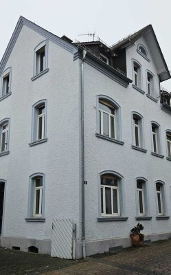 Schöne 3-Zimmer-Wohnung mit Balkon im Herzen der Altstadt von Bad Camberg