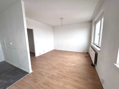 Kautionsfreie 4 Raum Wohnung + 1 Monat Kaltmietfrei //