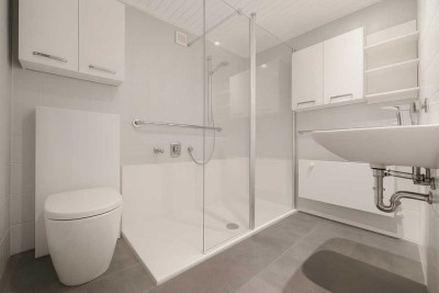 Modernisierte 3,5-Raum-Wohnung mit Balkon und Einbauküche in Stuttgart