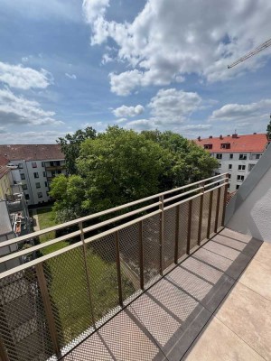 KFW55, exklusives Penthouse mit großer Dachterrasse, Fernwärme und Tiefgarage