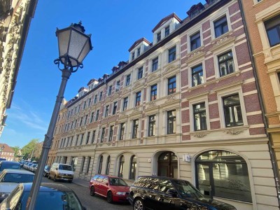 Frisch sanierte 2-Zi. Wohnung mit neuer EBK in Trendlage Magdeburg-Buckau