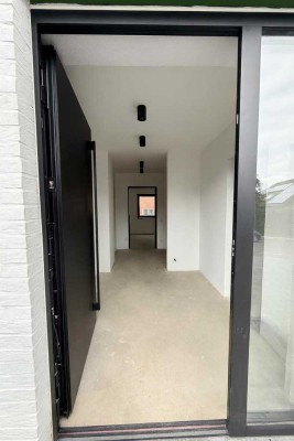 Moderne Doppelhaushälfte zur Miete in Roetgen – ca. 145 m², 3 Schlafzimmer, Garten & Terrasse