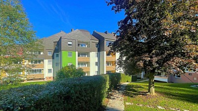 Erstbezug nach Sanierung - Moderne 3-Zimmer Wohnung mit Loggia