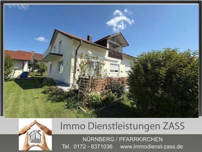 Wunderbares Zweifamilien-Wohnhaus mit 2 Garagen