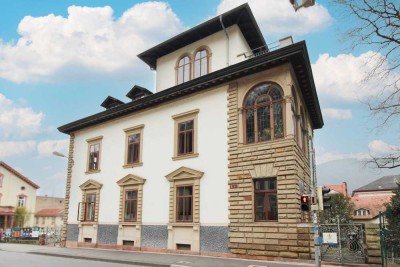 Gewerblich genutzte  5-Zi.-Souterrainwohnung in Heidelberg - Denkmalschutz