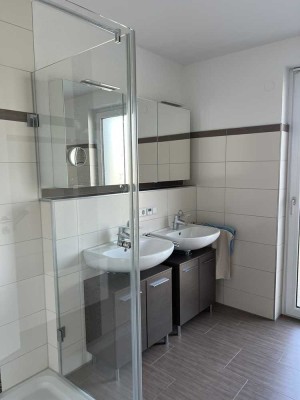 Schöne 4,5-Zimmer-Erdgeschosswohnung mit Einbauküche in Illerkirchberg