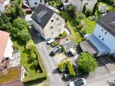 |Zwei Immobilien - ein Paket!| 

Einfamilienhaus und Haus mit 3 Wohneinheiten auf großem Grundstüc