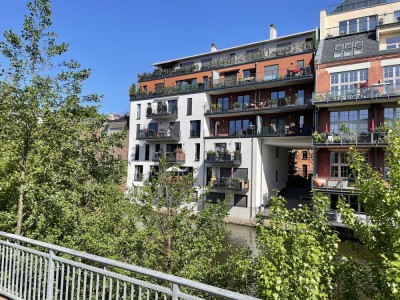 Exklusive Loftwohnung in Top-Lage mit grosser Terrasse direkt am Wasser