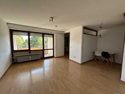 Helle 2- Zimmer- Wohnung, sofort verfügbar!