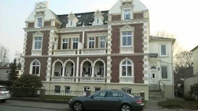 4-Zimmer-Wohnung in einer denkmalgeschützten Stadtvilla in der Grimmershörnbucht in Cuxhaven