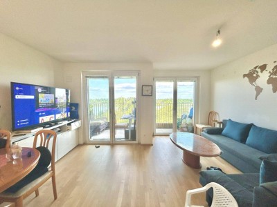ab 01.08. verfügbar: smarte 1-Zimmer Wohnung mit außergewöhnlichem Donaublick (5.OG)