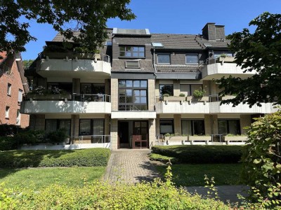 Traumhafte Erdgeschosswohnung in Bredeney mit Garten und Tiefgaragenstellplatz