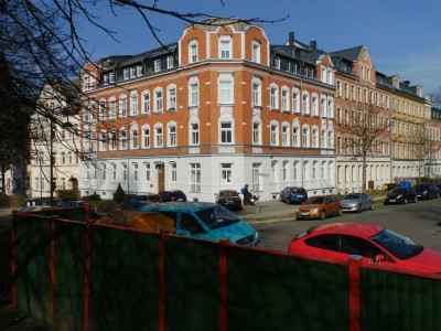 Schöne und modernisierte 4-Raum-Wohnung mit Balkon in Chemnitz Nähe Kaßberg