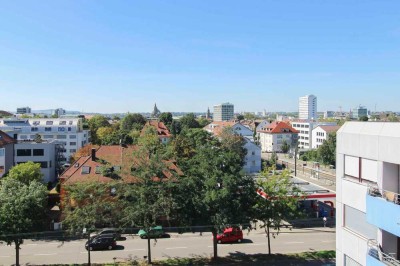 XXL Dachterrasse: Gepflegtes Penthouse mit Kamin und TG-Stellplatz ideal für Familien