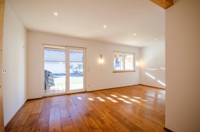 TRAUMWOHNUNG IN IDYLLISCHER UMGEBUNG!