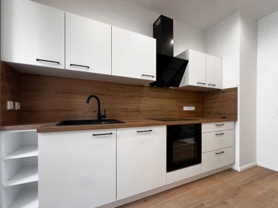 KL- Nähe Kolpingplatz, 2 ZKB, Balkon, neue EBK, Ankleide "ERSTBEZUG NACH SANIERUNG"