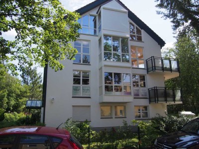Renovierte 4-Zimmer Maisonette-Wohnung in Wannsee (Zehlendorf)