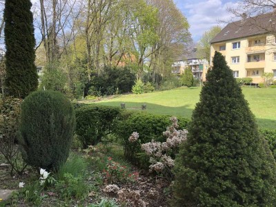 3 Zimmer, KDB in Velbert "Am Berg", leicht erhöhtes EG mit Balkon