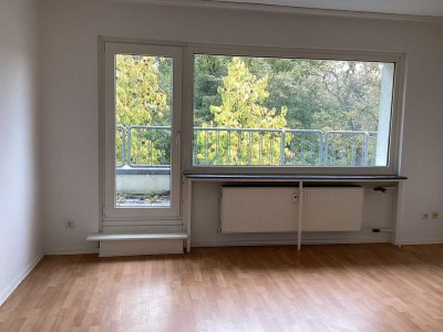 schöne 3 Zimmer-Dachgeschoßwohnung mit grosser Terrasse (WE 50)