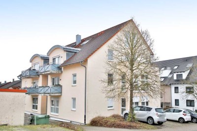 Gemütliche Dachgeschosswohnung mit Duplexstellplatz als Kapitalanlage