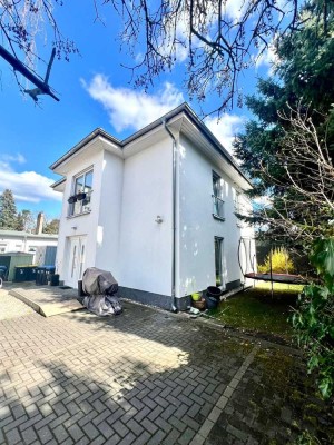 Zweifamilienhaus - Kapitalanlage mit zwei vermieteten Wohneinheiten