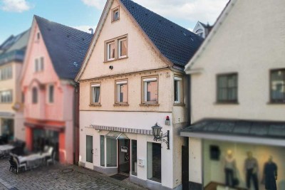 Große Stadtwohnung • eigene Terrasse  und mit variablen Nutzungsmöglichkeiten