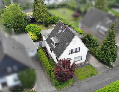 FREISTEHENDES EINFAMILIENHAUS IN EXKLUSIVER RUHIGLAGE BRÜHL-WEST