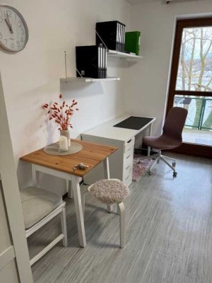 Schöne,  helle 1-Zimmer-Studentenapartments in Uni-Nähe