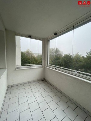 Moderne 2-Raum-Wohnung mit Balkon und ausgezeichneter Infrastruktur, in ruhiger Grünlage und nah am Zentrum!