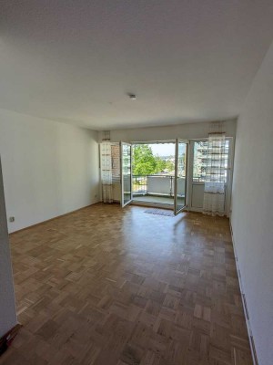 Senioren Residenz | Gepflegte 1-Zimmer-Wohnung mit Balkon und EBK