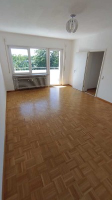 Attraktive 2-Zimmer-Wohnung mit Balkon und Einbauküche in Offenburg