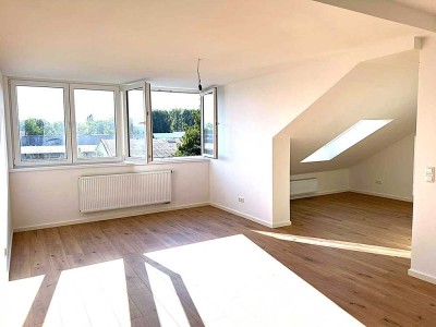 Charmantes 3-Zimmer-Dachgeschoss in Arenanähe – Licht & Raum mit Weitblick