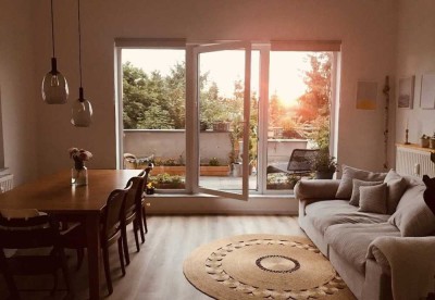 Nachmieter gesucht für helle 3 Zimmer Dachgeschosswohnung mit großer Terrasse!