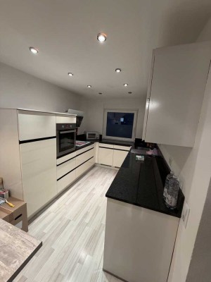 2 Zimmer Wohnung mit "Loft - Charakter" Luxus Bad & Hochwertiger Einbauküche